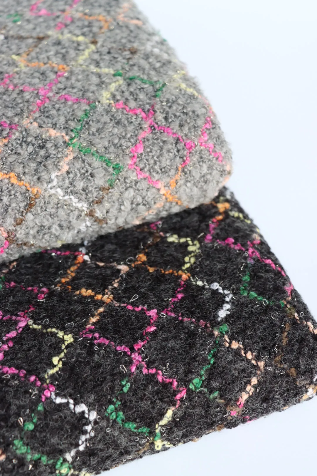 2YD 16IN REMNANT; Multicolor Argyle on Gray Wool Boucle Sweater Knit