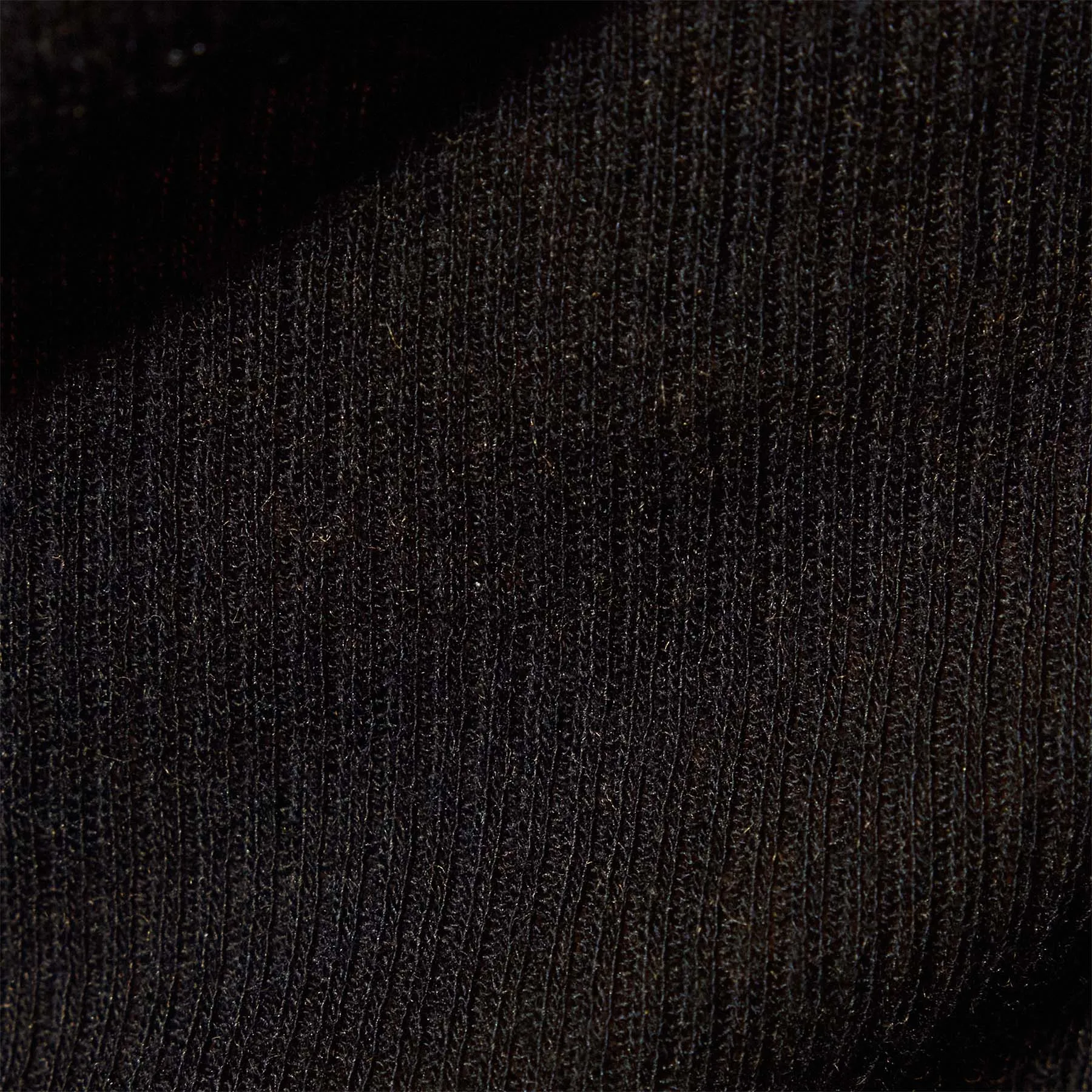 Cotton Cashmere Blend Ribbed Crew - Black