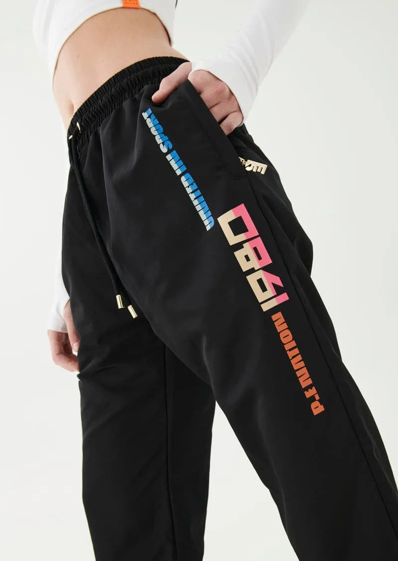 HALF VOLLEY TRACKPANT IN BLACK