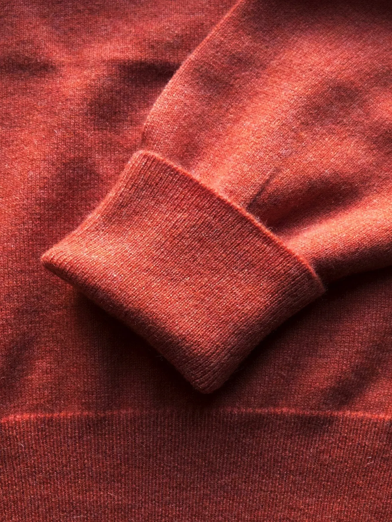 Pullman Cashmere Vee Neck 1 ply