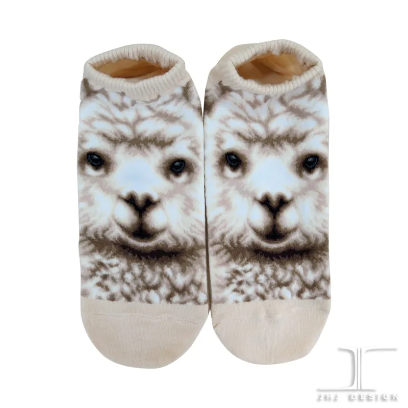 Wild Life Ankles Llama Socks